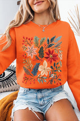 UL180-E3186 Floral Christmas Graphic Sweatshirt $20