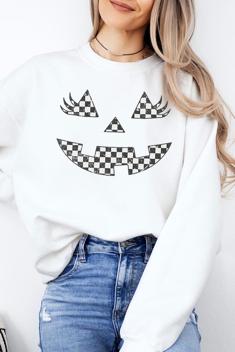 UL180P-E3149 Checker Pumpkin Face Graphic Plus Sweatshirt $25