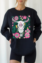 UL240P-E3086 Western Floral Cow Skull Graphic Plus Long Sleeve Tee $17