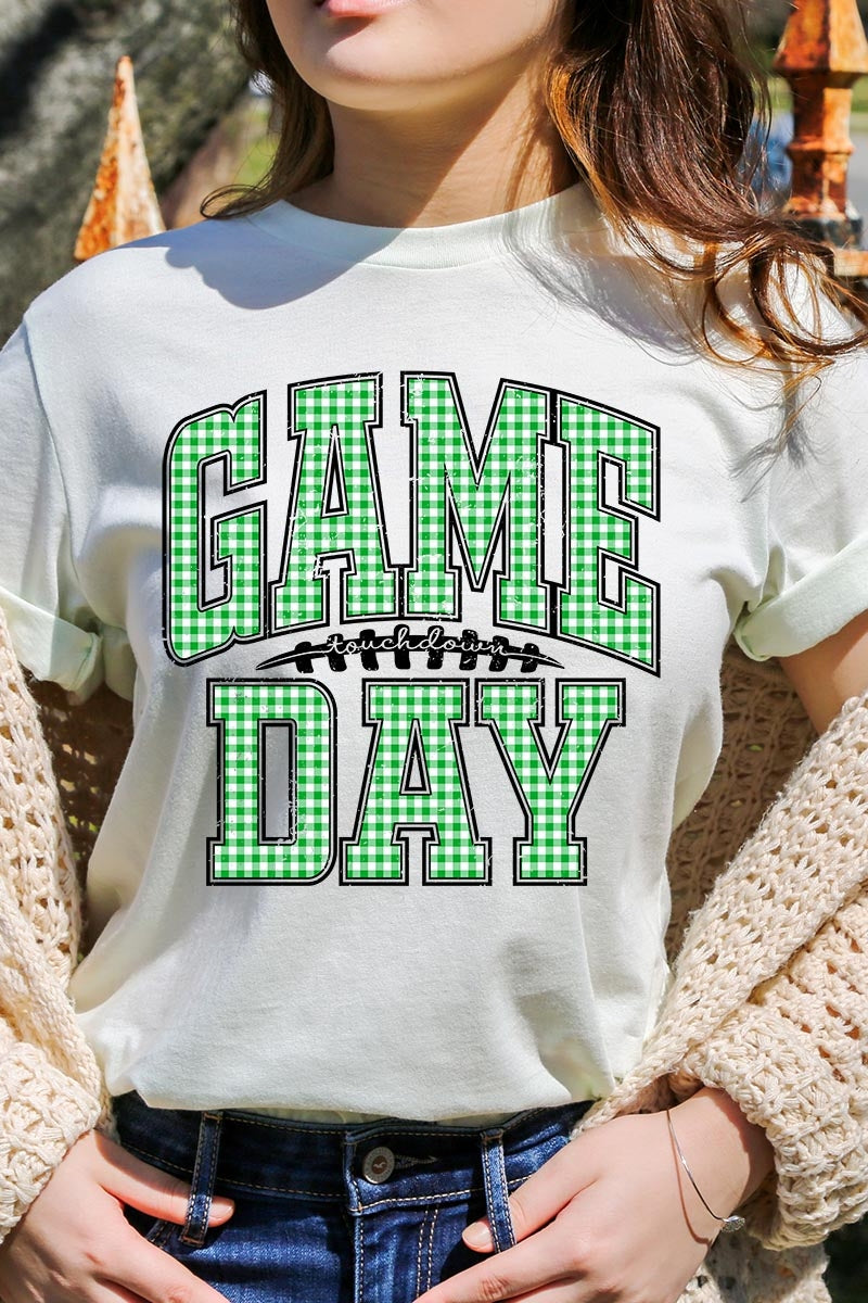 US3001P-E3128 Green Gingham Game Day Graphic Plus Tee $16