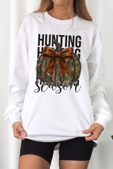 UL240-E3190 Hunting Pumpkin Bow Graphic Long Sleeve Tee $13.75