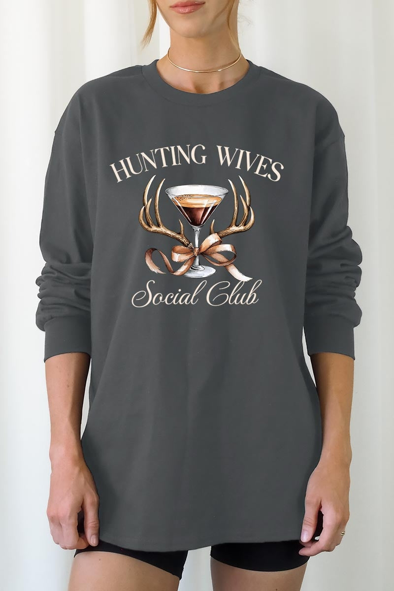 UL240P-E3191 Hunting Wives Social Club Graphic Plus Long Sleeve Tee $17