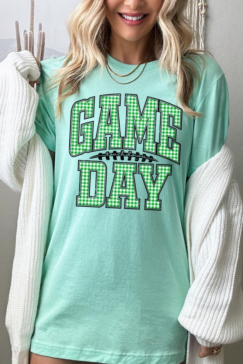 US3001P-E3128 Green Gingham Game Day Graphic Plus Tee $16