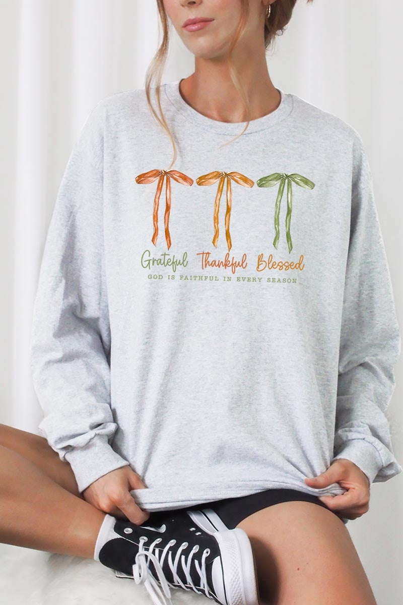 UL240-E3111 Grateful Thankful Blessed Graphic Long Sleeve Tee $13.75