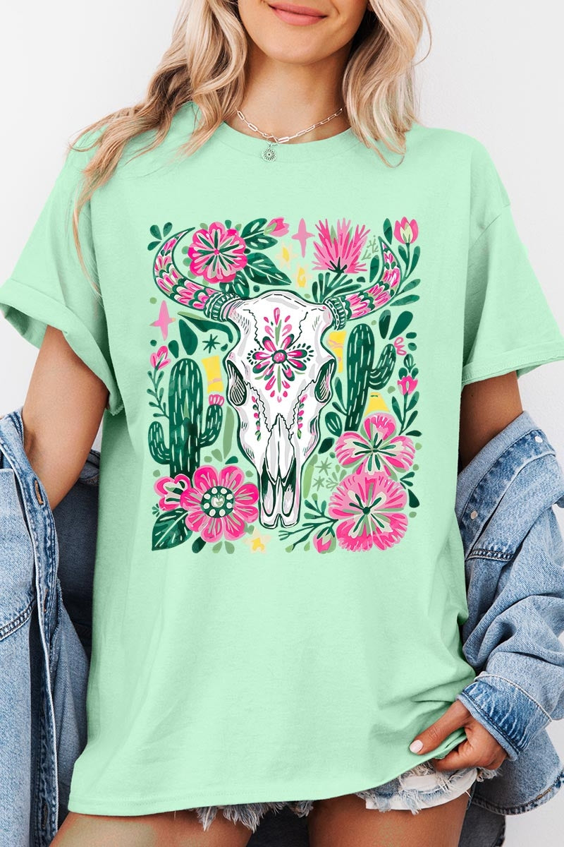5000P-E3086 Western Floral Cow Skull Plus Heavy Cotton Tee $12.75