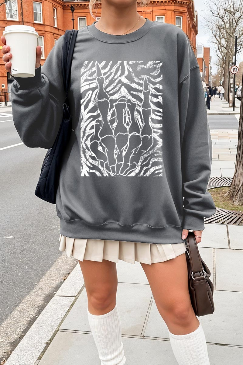 UL180-E3177 Skeleton Hands Zebra Graphic Sweatshirt $20