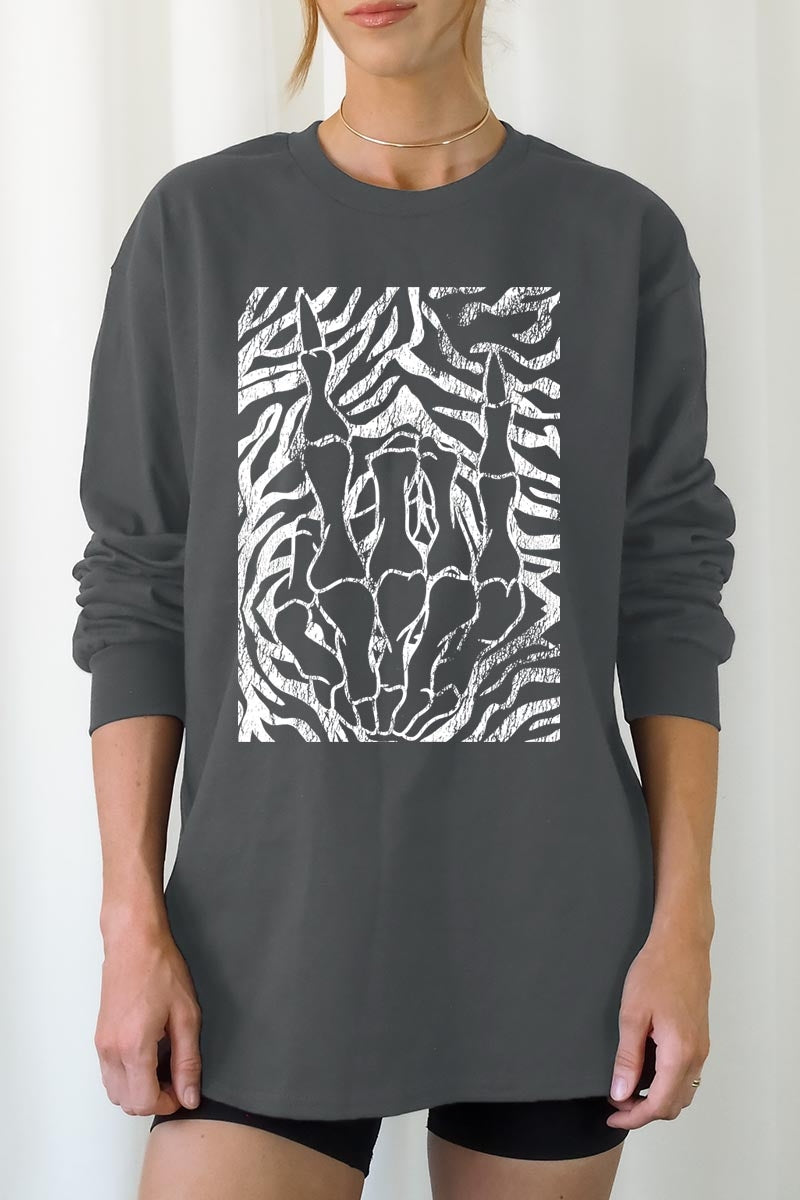 UL240P-E3177 Skeleton Hands Zebra Graphic Plus Long Sleeve Tee $17