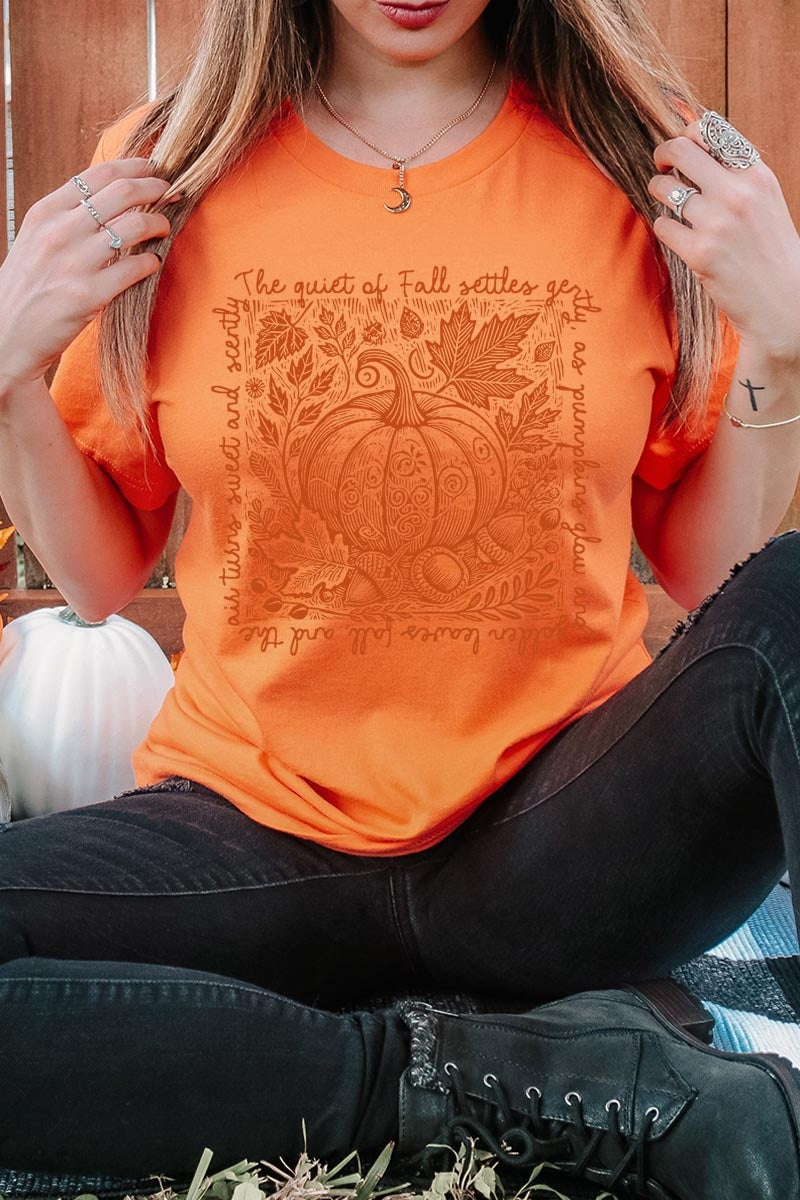 US3001P-E3112 Fall Pumpkin Botanical Graphic Plus Tee $16