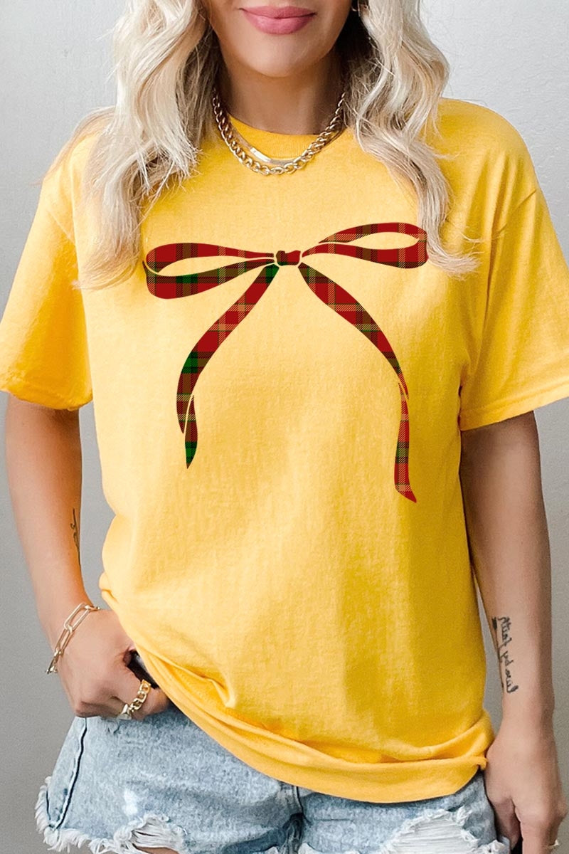 5000P-E3211 Red Bow Christmas Graphic Plus Heavy Cotton Tee $12.75