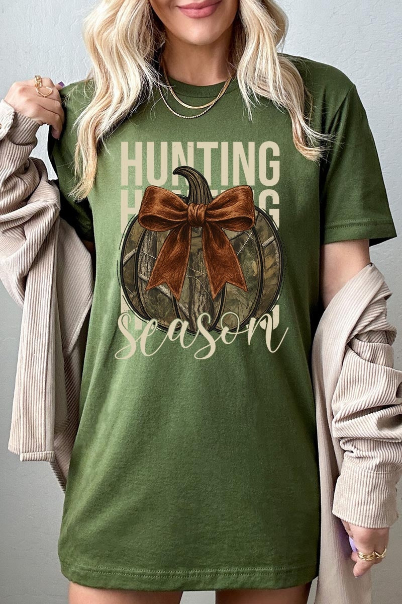 US3001-E3190 Hunting Pumpkin Bow Graphic Tee $12.5