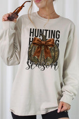 UL240P-E3190 Hunting Pumpkin Bow Graphic Plus Long Sleeve Tee $17