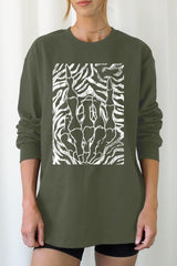 UL240P-E3177 Skeleton Hands Zebra Graphic Plus Long Sleeve Tee $17