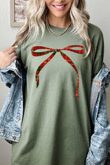 5000-E3211 Red Bow Christmas Graphic Heavy Cotton Tee $9