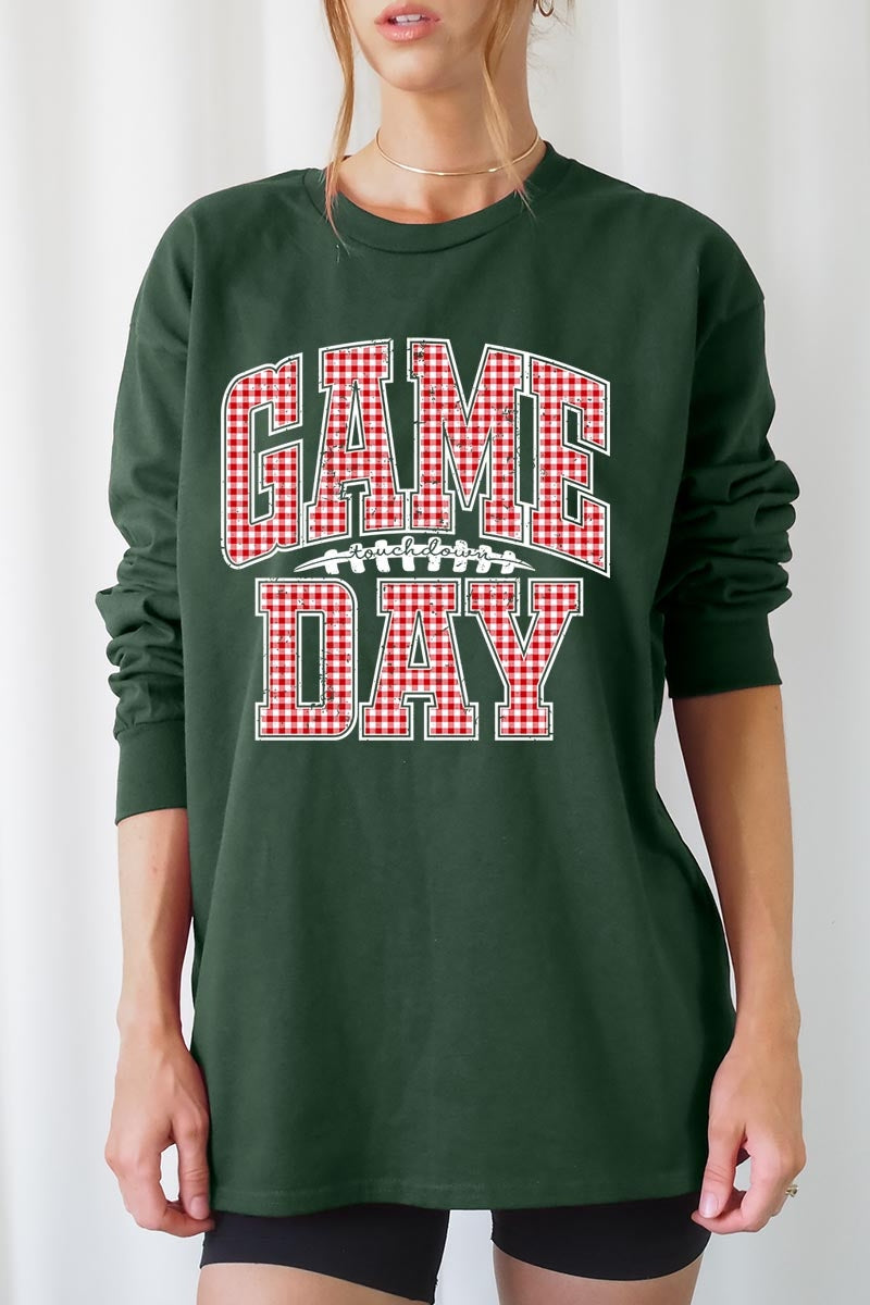 UL240P-E3126 Red Gingham Game Day Graphic Plus Long Sleeve Tee $17