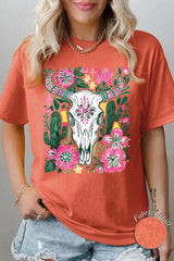 5000P-E3086 Western Floral Cow Skull Plus Heavy Cotton Tee $12.75