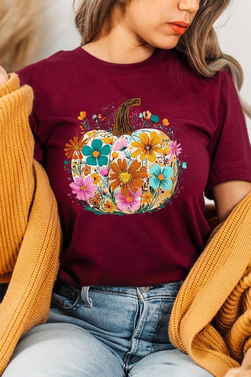 US3001P-E3118 Floral Pumpkin Graphic Plus Tee $16