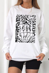UL240P-E3177 Skeleton Hands Zebra Graphic Plus Long Sleeve Tee $17