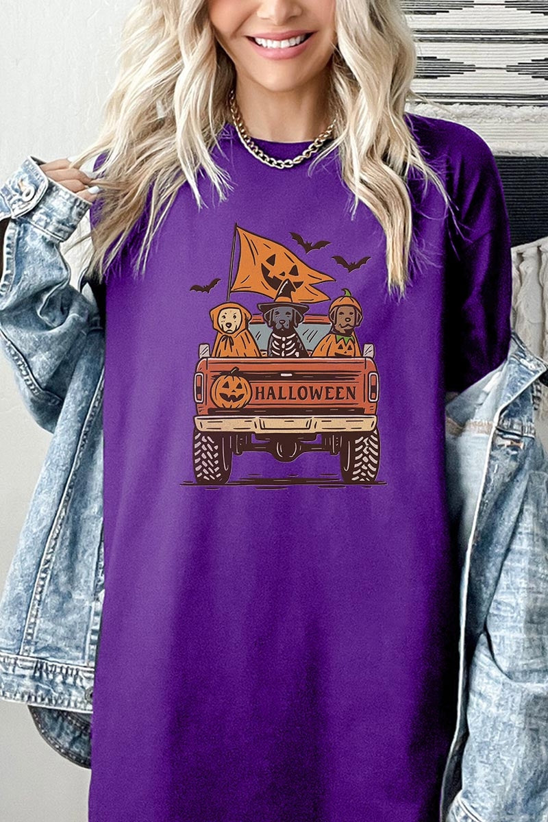 5000-E3150 Halloween Truck Dogs Graphic Heavy Cotton Tee $9
