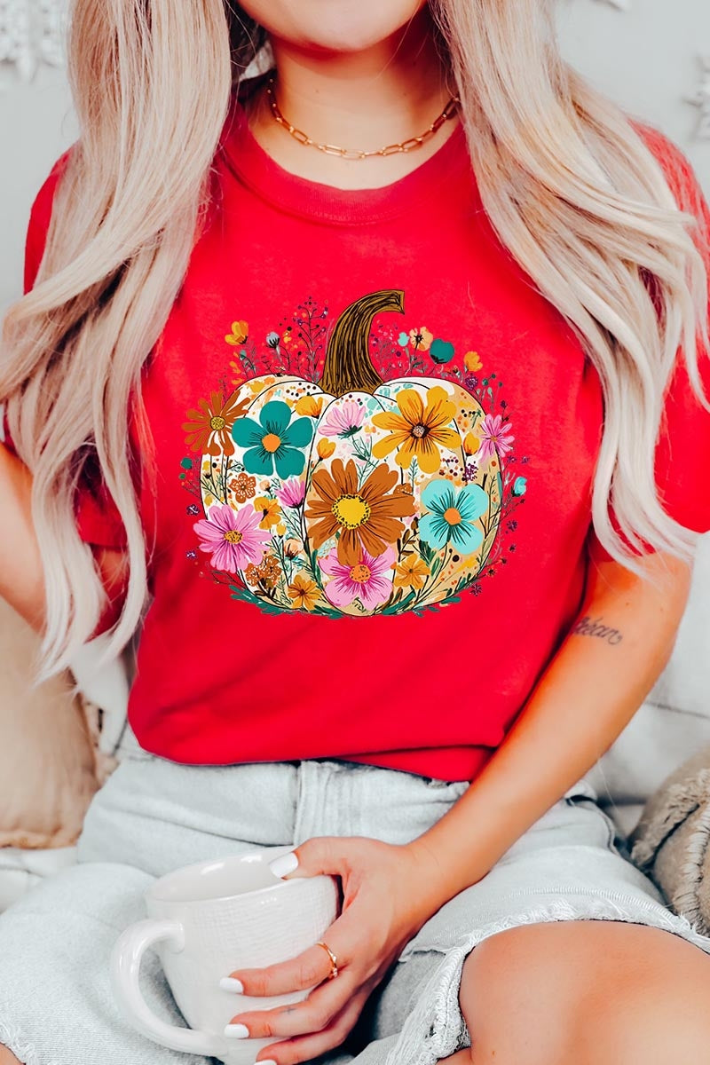 US3001P-E3118 Floral Pumpkin Graphic Plus Tee $16