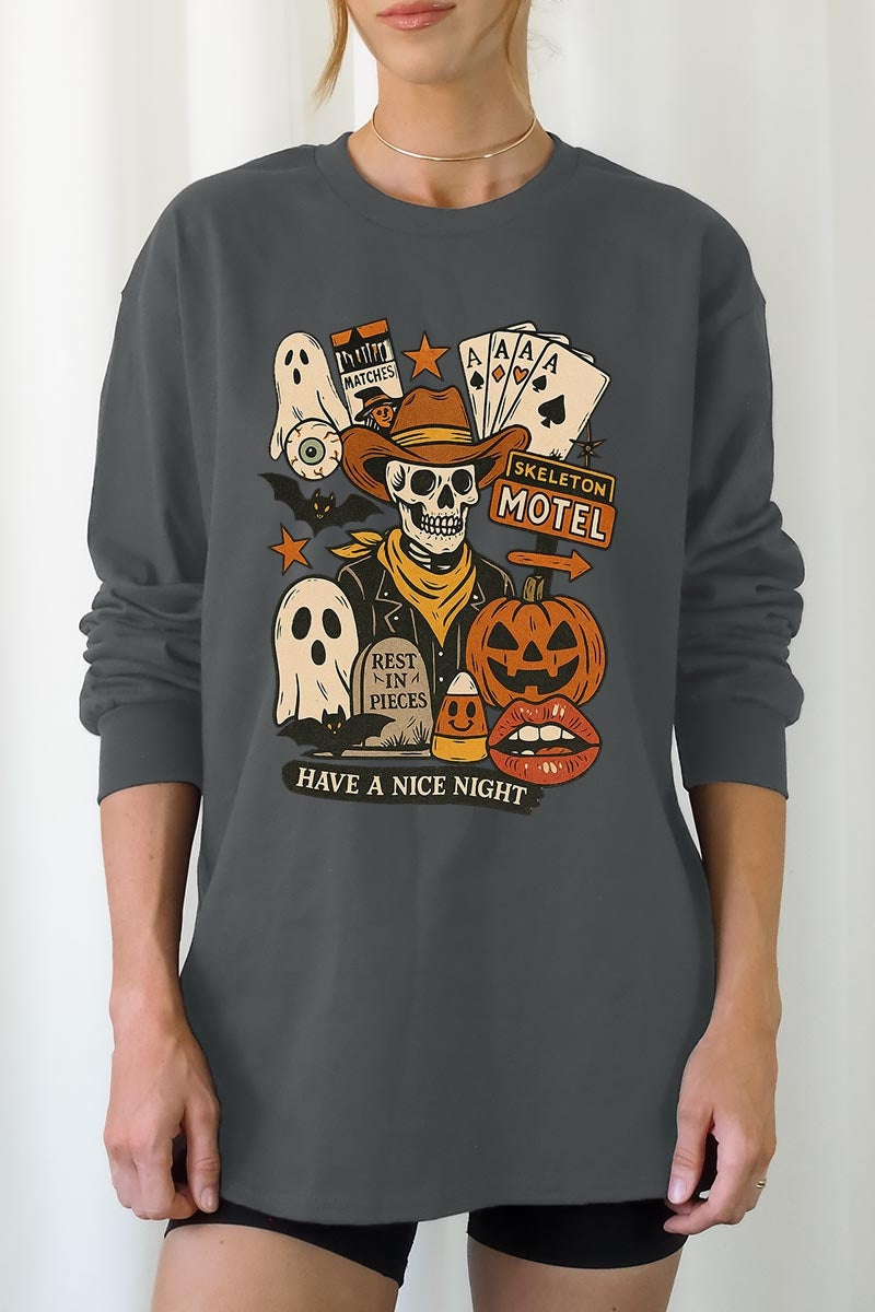 UL240-E3107 Spooky Western Skeleton Graphic Long Sleeve Tee $13.75