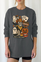 UL240P-E3107 Spooky Skeleton Graphic Plus Long Sleeve Tee $17