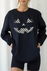 UL240P-E3149 Checker Pumpkin Face Graphic Plus Long Sleeve Tee $17