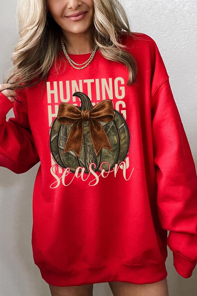 UL180P-E3190 Hunting Pumpkin Bow Graphic Plus Sweatshirt $25