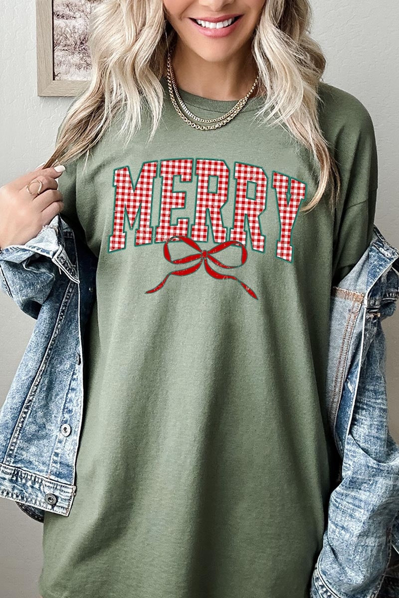 5000P-E3206 Plaid Merry Christmas Bow Graphic Plus Heavy Cotton Tee $12.75