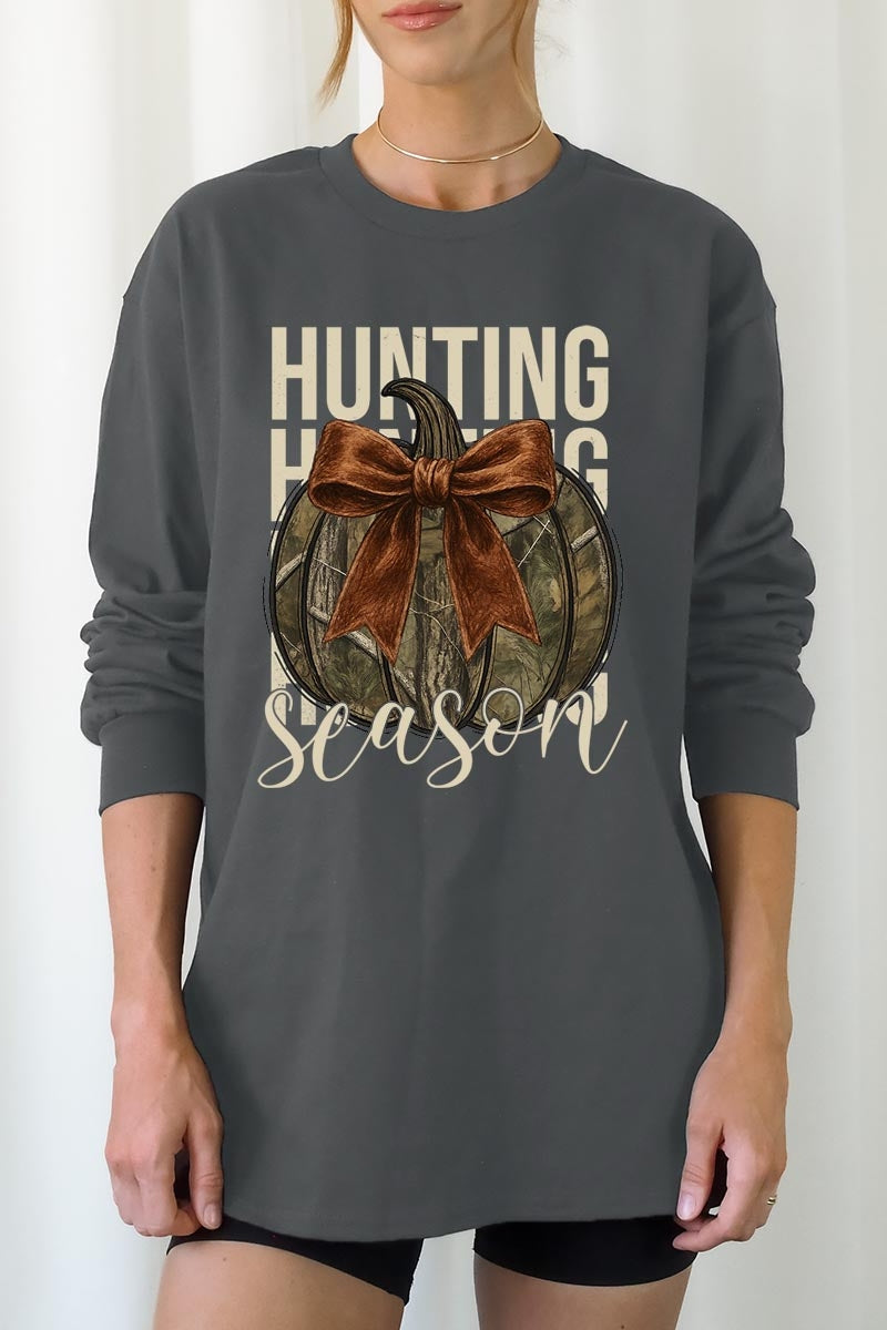UL240P-E3190 Hunting Pumpkin Bow Graphic Plus Long Sleeve Tee $17
