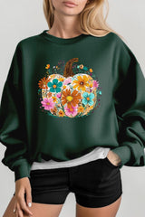 UL180P-E3118 Floral Pumpkin Graphic Plus Sweatshirt $25