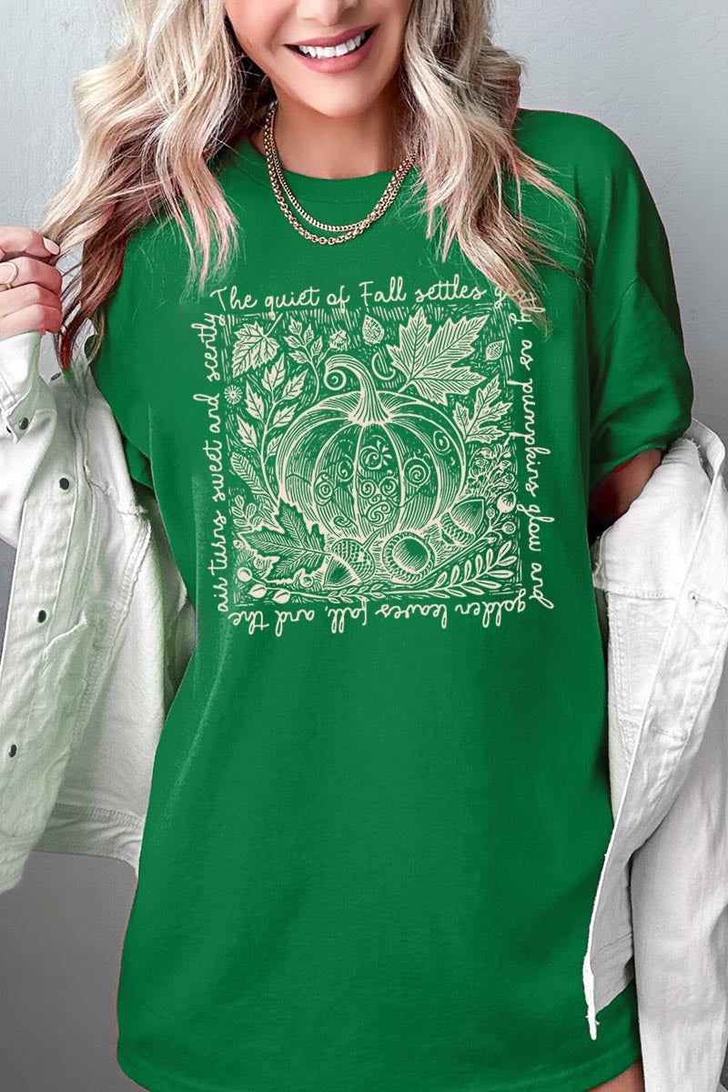 5000P-E3112 Pumpkin Botanical Graphic Plus Heavy Cotton Tee $12.75