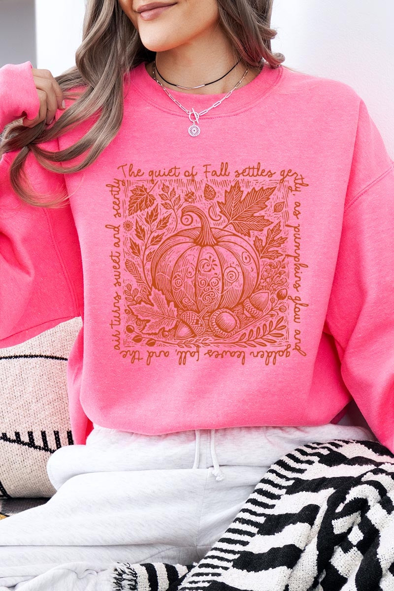 UL180P-E3112 Fall Pumpkin Botanical Graphic Plus Sweatshirt $25