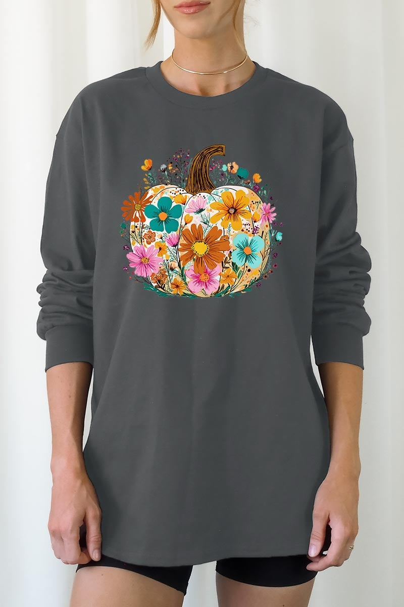 UL240P-E3118 Floral Pumpkin Graphic Plus Long Sleeve Tee $17