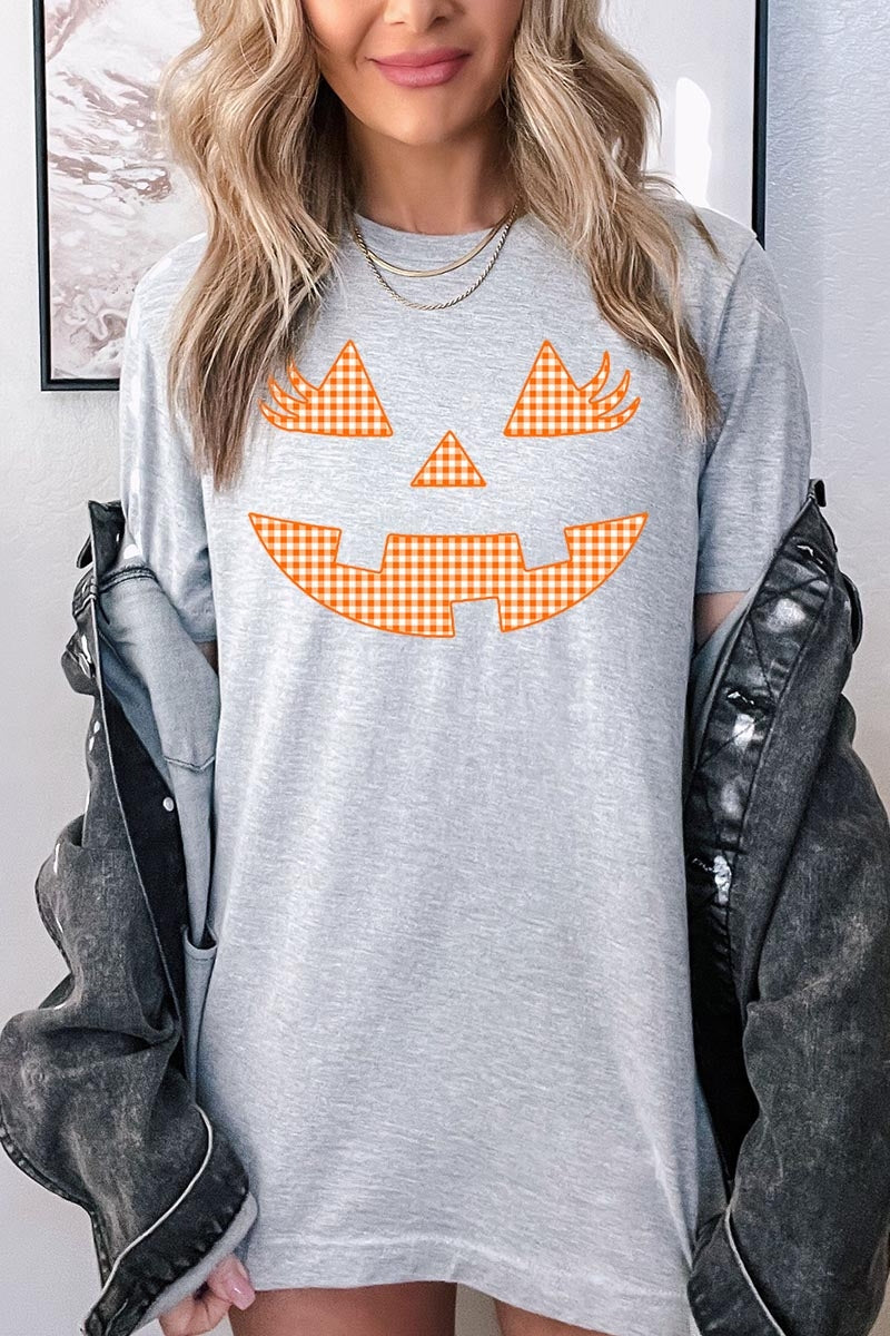 US3001-E3148 Cute Pumpkin Halloween Graphic Tee $12.5