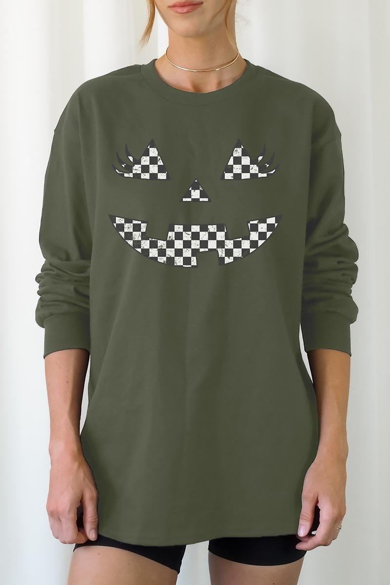 UL240-E3149 Checker Pumpkin Face Graphic Long Sleeve Tee $13.75