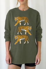 UL240P-E3104 Retro Tigers Graphic Plus Long Sleeve Tee $17