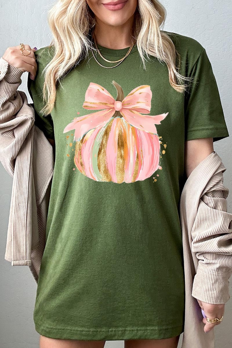 US3001P-E3083 Brushstroke Pumpkin Graphic Plus Tee $16