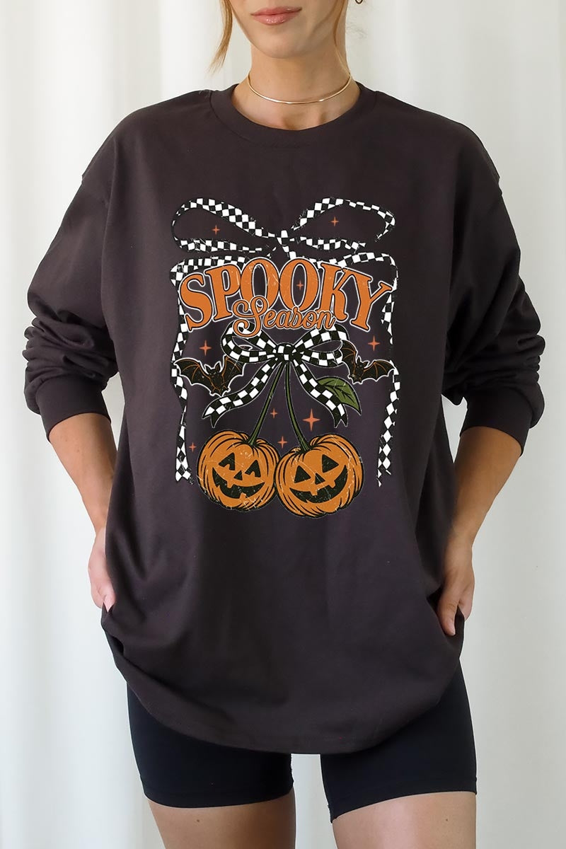 UL240P-E3085 Pumpkin Cherries Graphic Plus Long Sleeve Tee $17