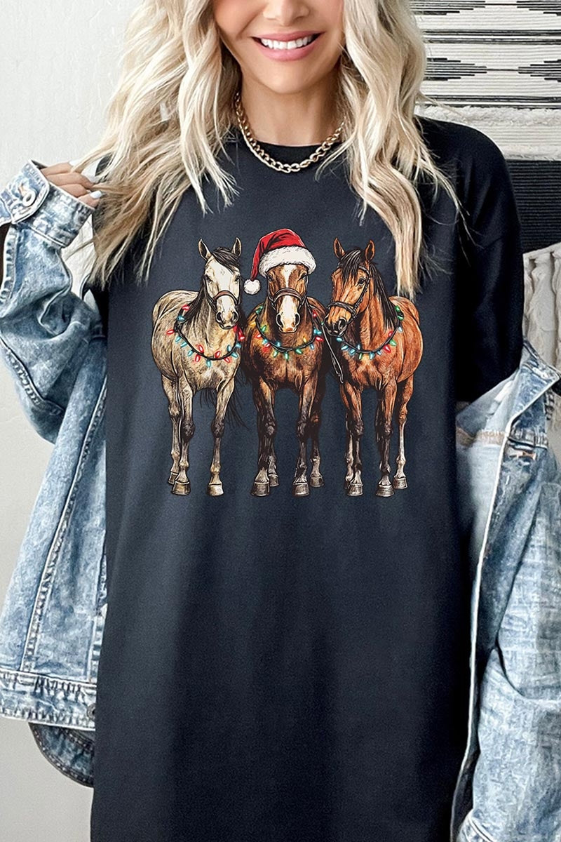 5000-E3182 Christmas Horses Graphic Heavy Cotton Tee $9