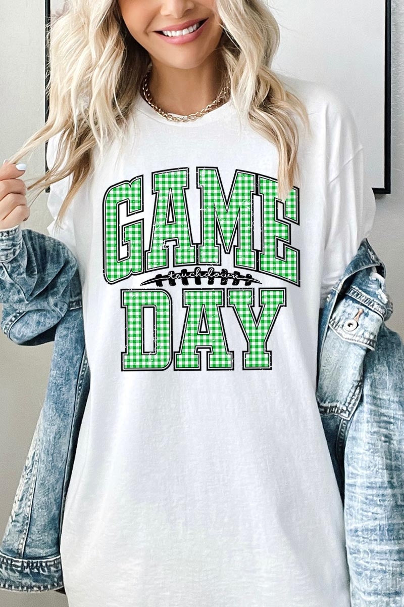 5000-E3128 Green Gingham Game Day Graphic Heavy Cotton Tee $9