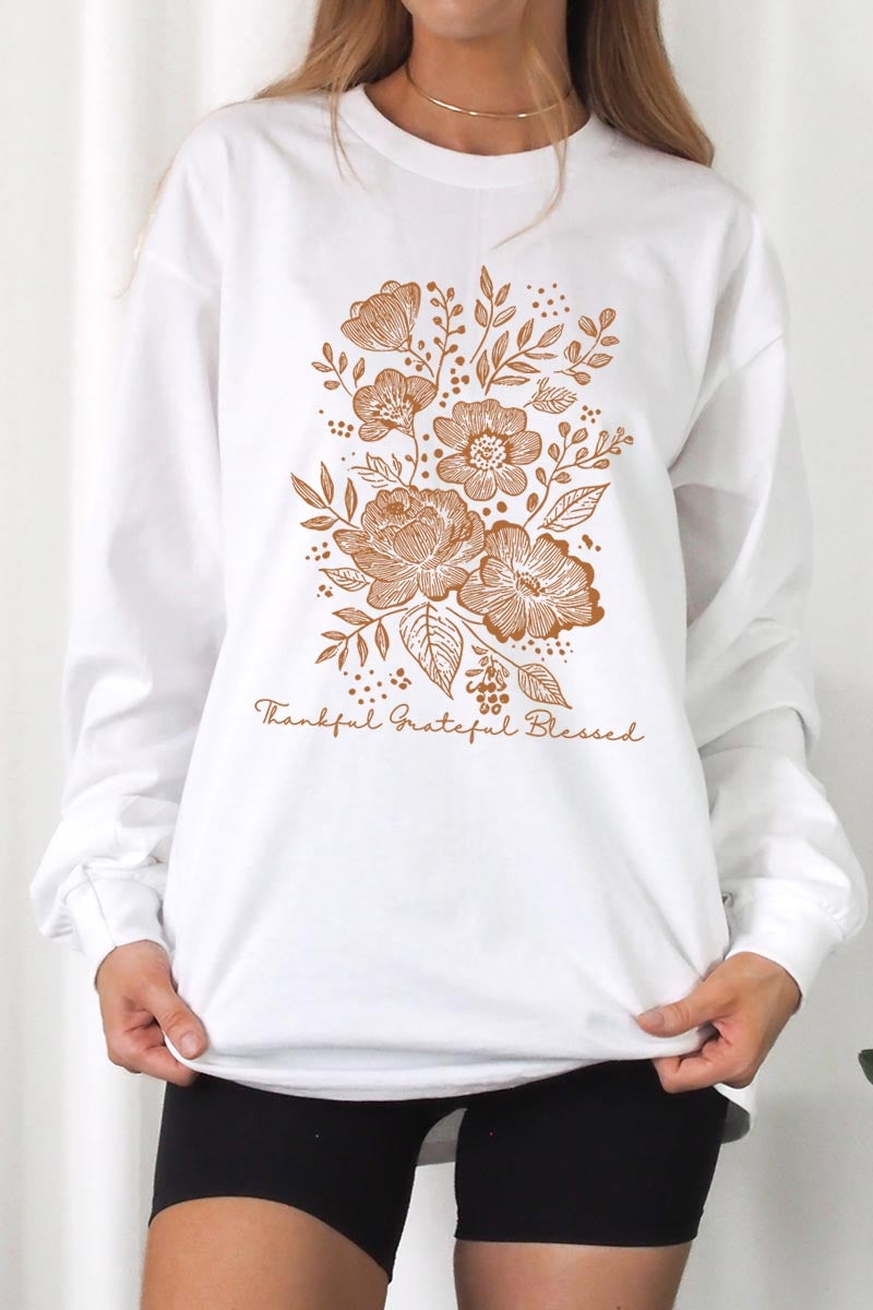 UL240P-E3155 Neutral Thanksgiving Graphic Plus Long Sleeve Tee $17