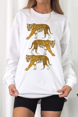 UL240P-E3104 Retro Tigers Graphic Plus Long Sleeve Tee $17