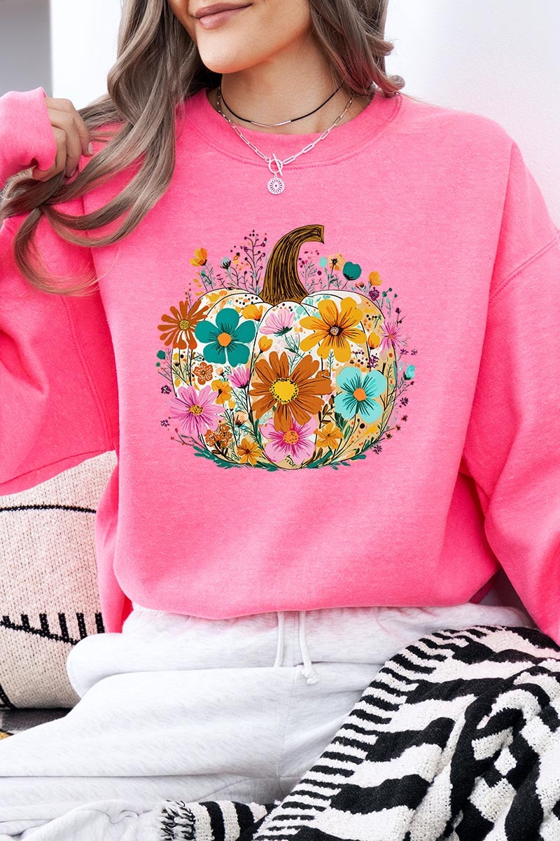 UL180P-E3118 Floral Pumpkin Graphic Plus Sweatshirt $25