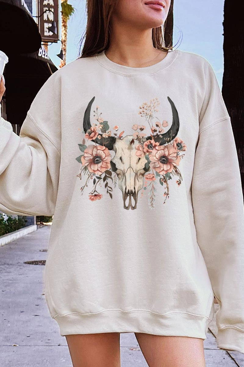 UL180P-E3113 Western Skull Floral Graphic Plus Sweatshirt $25