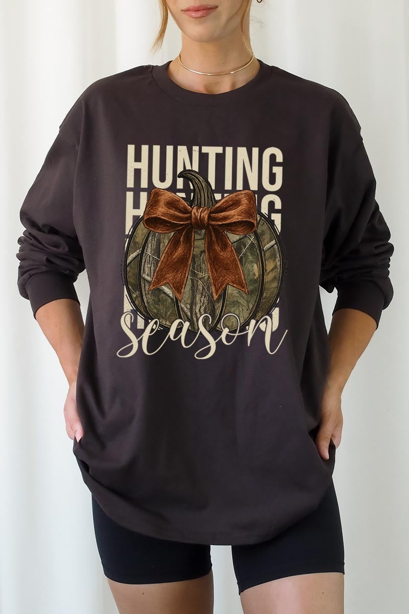 UL240-E3190 Hunting Pumpkin Bow Graphic Long Sleeve Tee $13.75