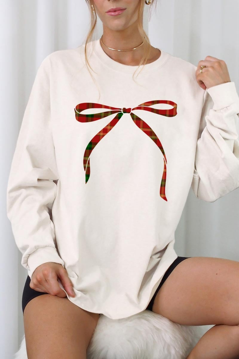 UL240-E3211 Red Bow Christmas Graphic Long Sleeve Tee $13.75