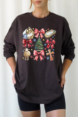 UL240P-E3219 Nativity Scene Christmas Graphic Plus Long Sleeve Tee $17