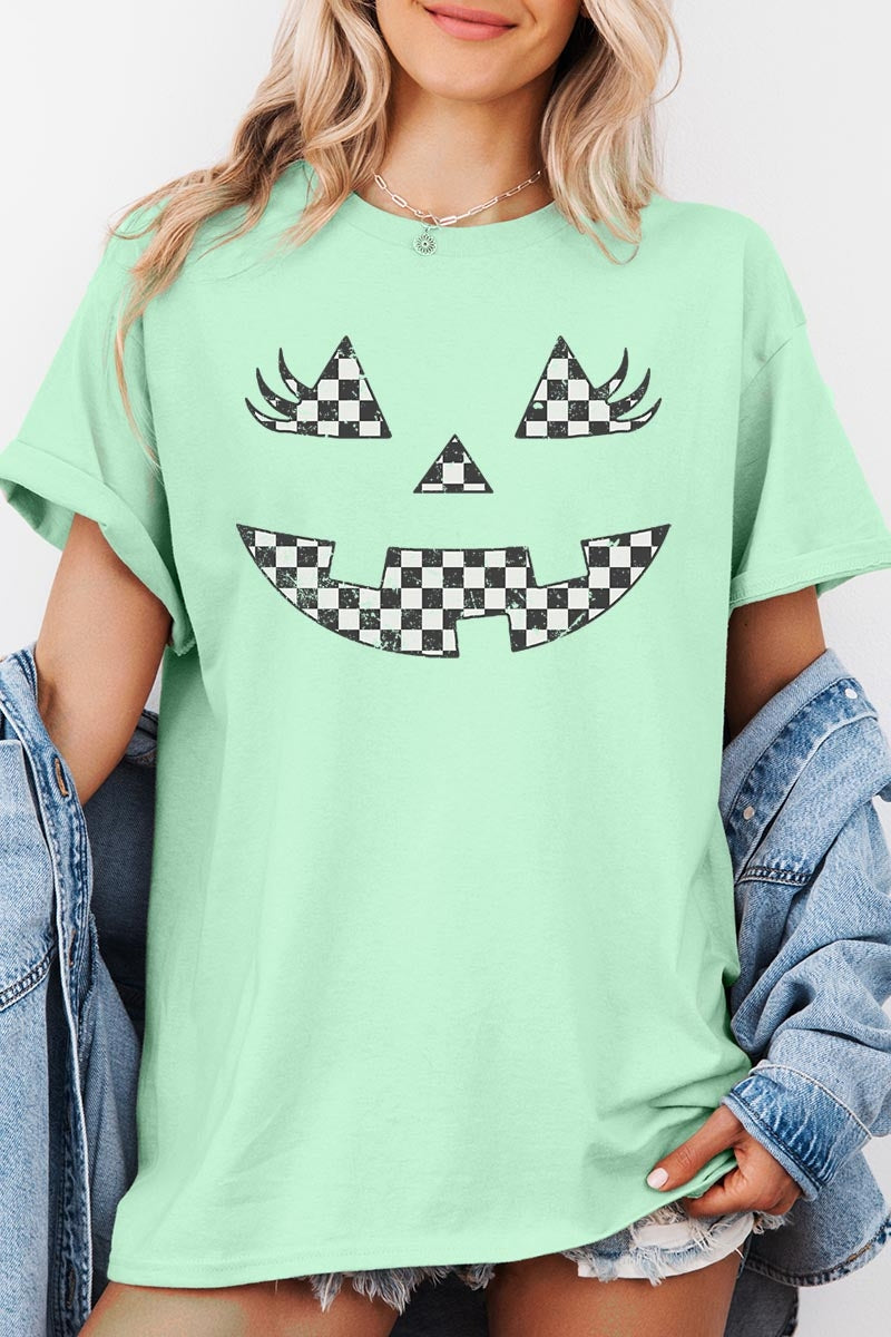 5000P-E3149 Checker Pumpkin Face Graphic Plus Heavy Cotton Tee $12.75