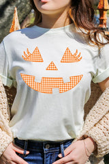 US3001P-E3148 Cute Pumpkin Halloween Graphic Plus Tee $16