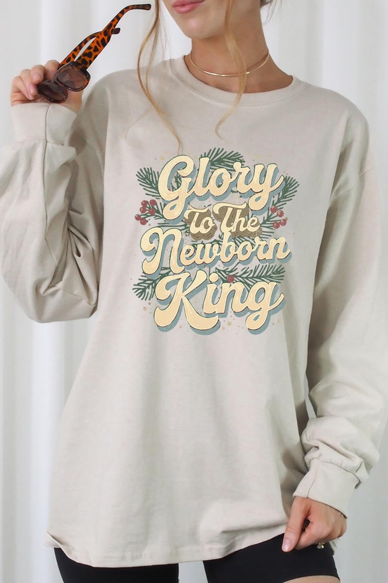 UL240-E3220 Glory to the Newborn King Graphic Long Sleeve Tee $13.75